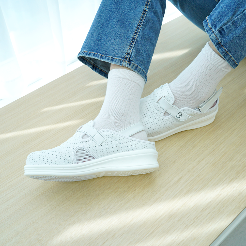 Deep Cushion Sneakers
